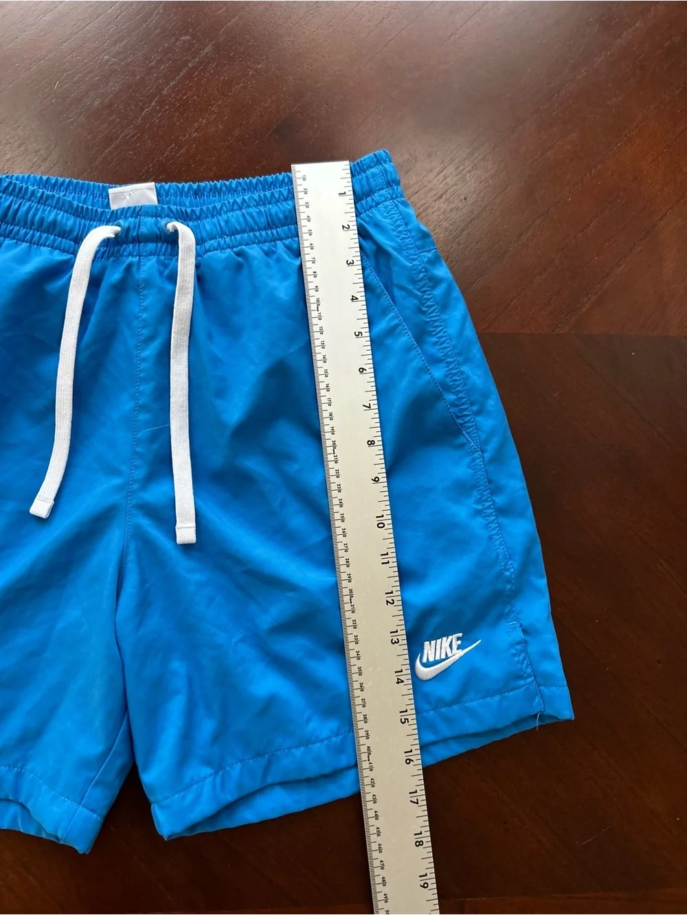 Nike Men’s Blue Athletic Shorts with White Drawstring size s